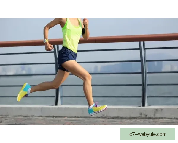 特鲁宾称庆祝压伤膝盖在恢复中